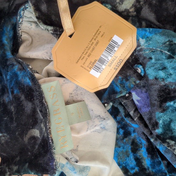 Ryegrass Velour Black Floral Long-Sleeved Midi Dress Size Small - Picture 10 of 14